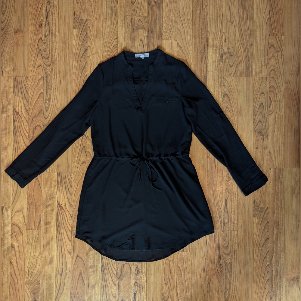 V-Neck Tie-Waist Roll Sleeve Mini Dress in Black, Size Medium